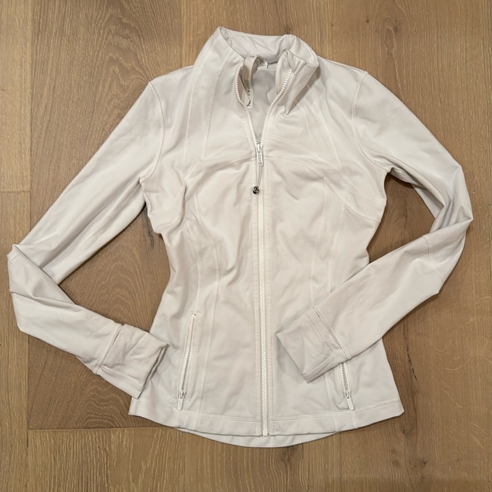 Lululemon Define Jacket Women’s size 6 in white